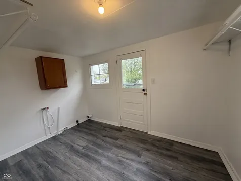52 N Hinman Street Columbus IN 47201