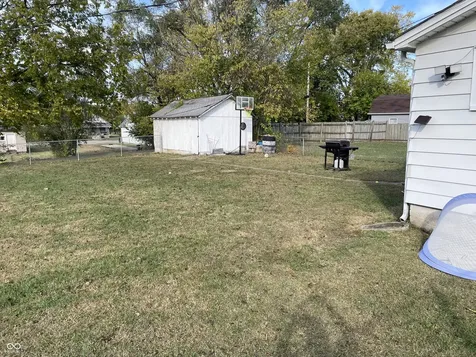 52 N Hinman Street Columbus IN 47201