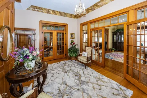 116 W Main Street Knightstown IN 46148