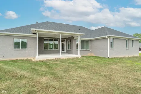 921 Justine Circle E Indianapolis IN 46234