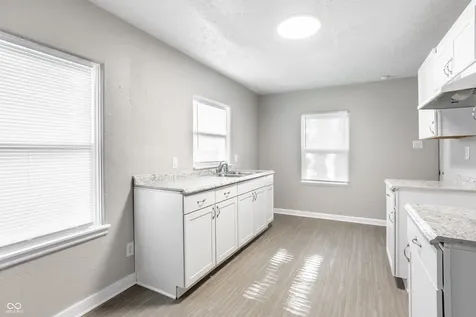 5927 E 23rd Street Indianapolis IN 46218