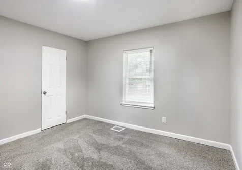5927 E 23rd Street Indianapolis IN 46218