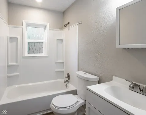 5927 E 23rd Street Indianapolis IN 46218