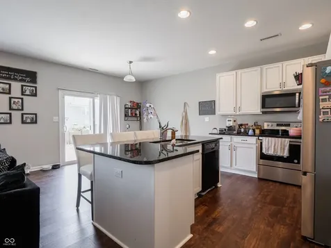 4237 Blue Note Drive Indianapolis IN 46239