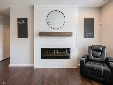 4237 Blue Note Drive Indianapolis IN 46239