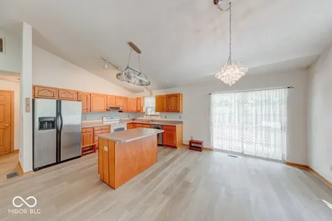 8157 Center Lake Road Nineveh IN 46164