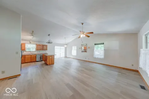 8157 Center Lake Road Nineveh IN 46164