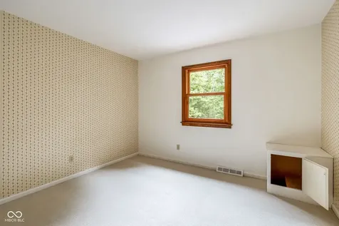 6631 Lee Road Indianapolis IN 46236