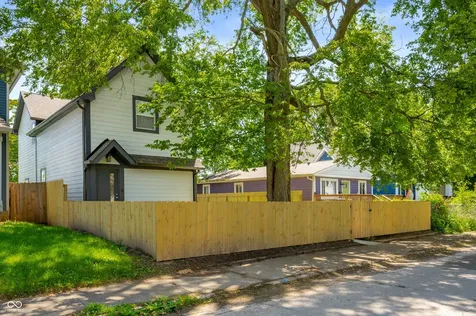 2943 N New Jersey Street Indianapolis IN 46205