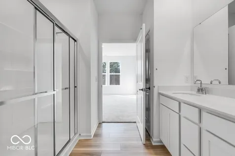 11129 Dressage Way Indianapolis IN 46239