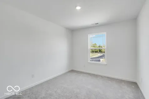 11129 Dressage Way Indianapolis IN 46239