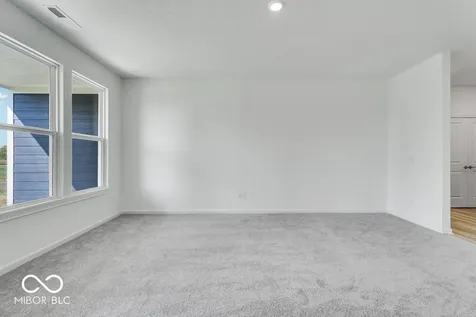 11129 Dressage Way Indianapolis IN 46239