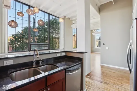 624 E Walnut Street Indianapolis IN 46204