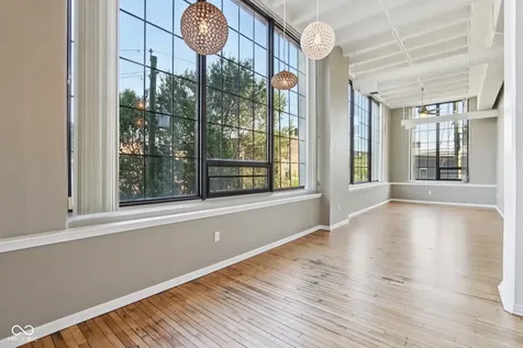 624 E Walnut Street Indianapolis IN 46204