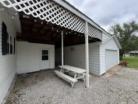 3514 W Mill Creek Drive Kingman IN 47952