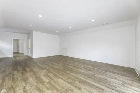 8694 Morgan Drive Fishers IN 46038
