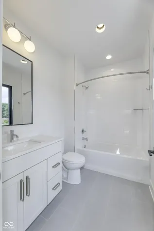 8694 Morgan Drive Fishers IN 46038