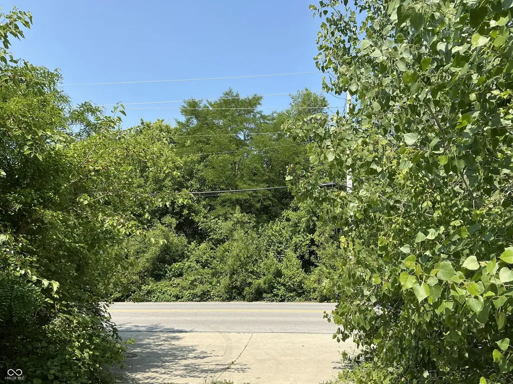 200 S Carroll Road Indianapolis IN 46229