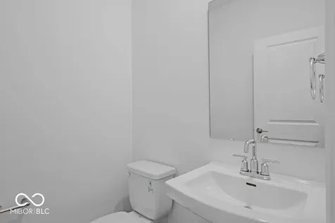 1205 Authentic Lane Indianapolis IN 46239