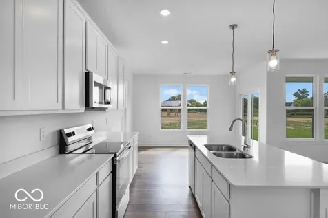 1205 Authentic Lane Indianapolis IN 46239