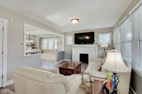 611 E 30th Street Indianapolis IN 46205