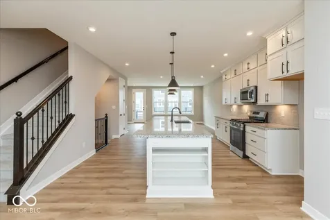 7309 Bayview Run Mccordsville IN 46055
