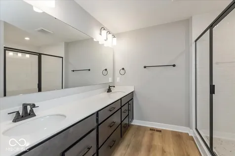 7309 Bayview Run Mccordsville IN 46055