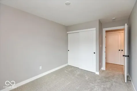 7309 Bayview Run Mccordsville IN 46055