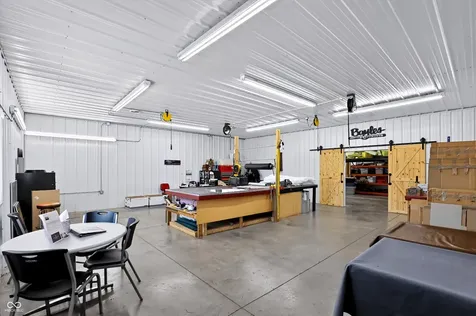 10140 S Us Highway 31 Elizabethtown IN 47232