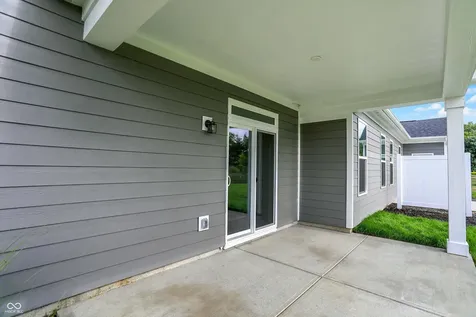 7595 Bluegill Drive Noblesville IN 46062