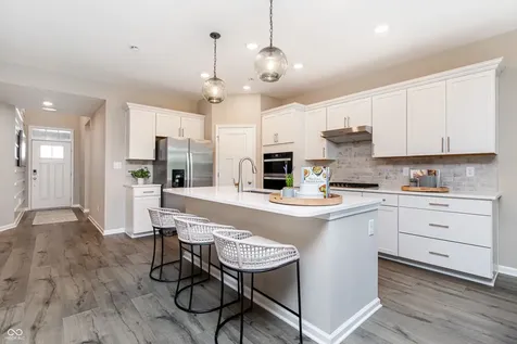 7595 Bluegill Drive Noblesville IN 46062