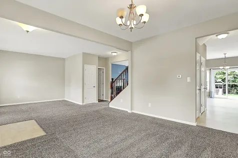 1384 Horse Shoe Bend Greenwood IN 46143