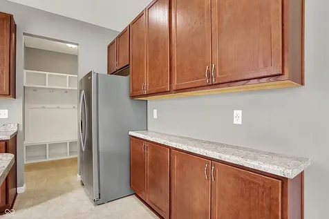 1384 Horse Shoe Bend Greenwood IN 46143