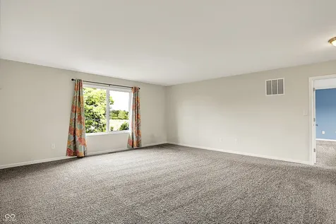 1384 Horse Shoe Bend Greenwood IN 46143