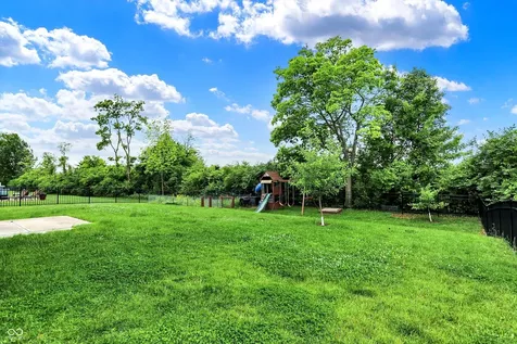 1384 Horse Shoe Bend Greenwood IN 46143