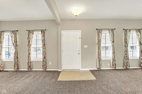 1384 Horse Shoe Bend Greenwood IN 46143