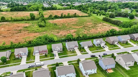 1384 Horse Shoe Bend Greenwood IN 46143