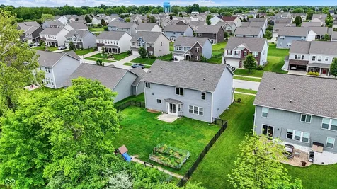 1384 Horse Shoe Bend Greenwood IN 46143