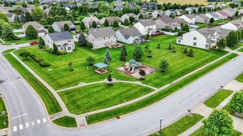 1384 Horse Shoe Bend Greenwood IN 46143