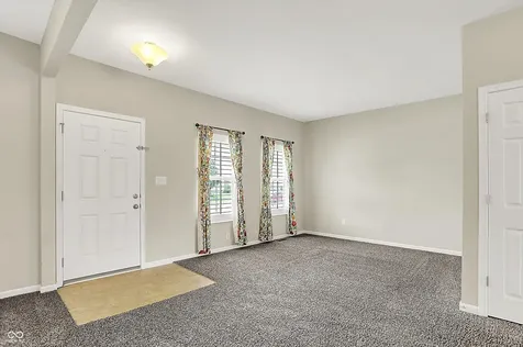 1384 Horse Shoe Bend Greenwood IN 46143