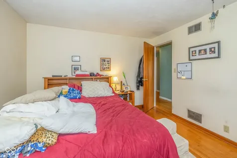 2445 S Bolton Avenue Indianapolis IN 46203