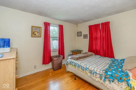2445 S Bolton Avenue Indianapolis IN 46203