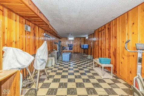2445 S Bolton Avenue Indianapolis IN 46203