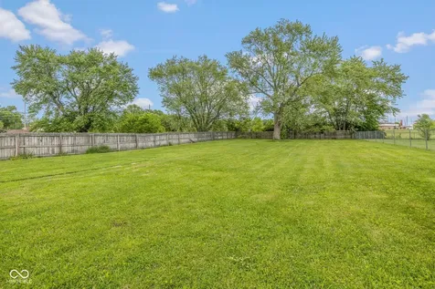 2445 S Bolton Avenue Indianapolis IN 46203