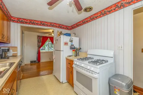 2445 S Bolton Avenue Indianapolis IN 46203