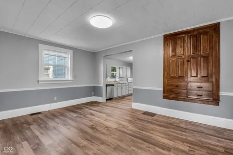 709 Wheeling Avenue Muncie IN 47303