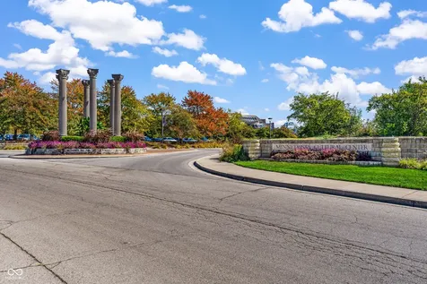709 Wheeling Avenue Muncie IN 47303