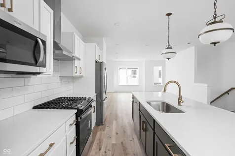 1313 Colere Place Indianapolis IN 46203
