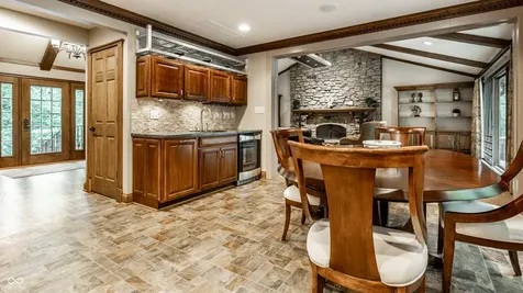 6311 Johnson Road Indianapolis IN 46220