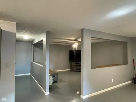 2901 W 16th Street Indianapolis IN 46222